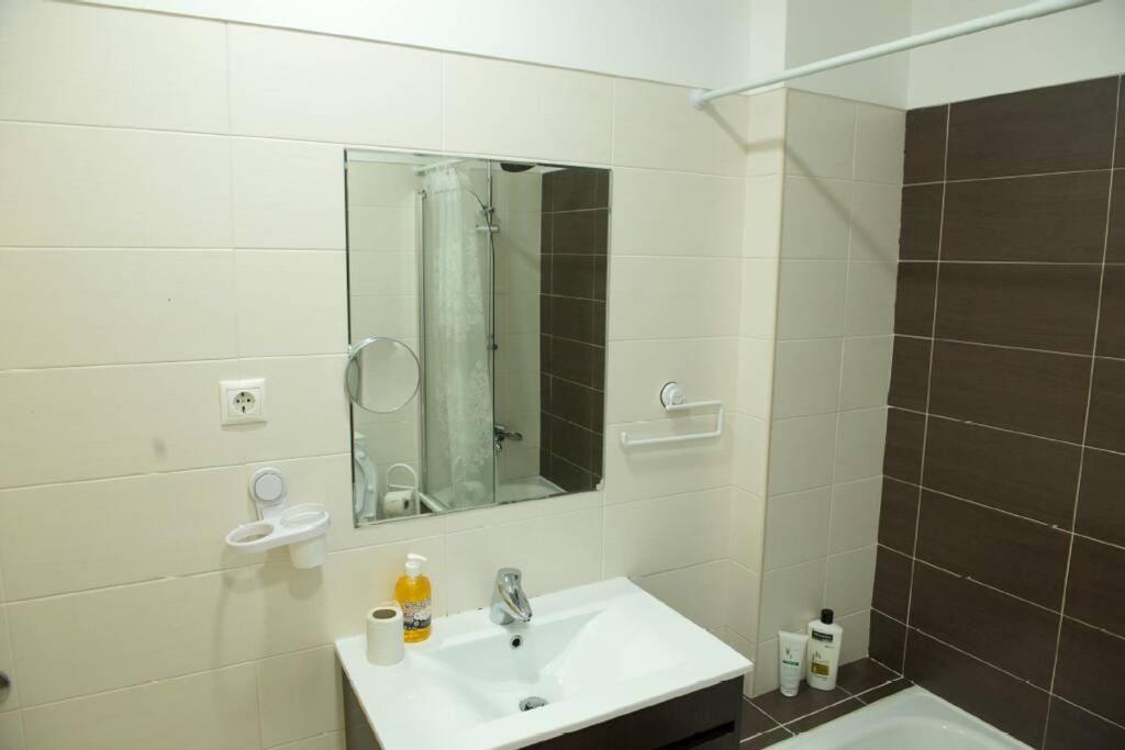 Appartement Apartamento Perto Do Centro De Lisboa Com Elevador Extérieur photo